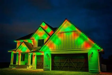 Holiday Green permanent LED lighting on a Hope area home